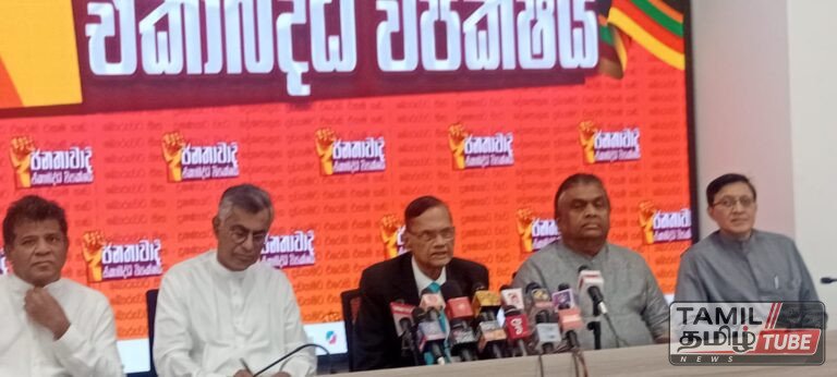 ஜனநாயகத்தை நசுக்கி, GSP+ சலுகையையும் இழக்கும் அபாயத்தில் நாடு – பேராசிரியர் ஜி.எல். பீரிஸ் எச்சரிக்கை!
