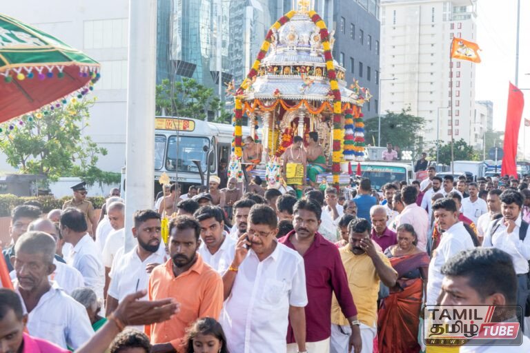 ஆடி வேல் ரத பவனி ஜனாதிபதி செயலகத்தில் சிறப்பு வழிபாடு பிரதி அமைச்சர் பிரதீப் பங்கேற்பு