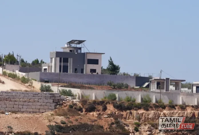 2026-08-13T103733Z_405601611_RC2MXMAK0RBZ_RTRMADP_3_ISRAEL-PALESTINIANS-SETTLERS-QUSRA-1786622596