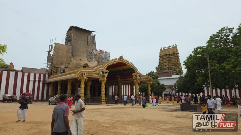 காண்பிய விரிப்புக் கண்டது நல்லூரான் வடக்கு வாசல் வளைவு