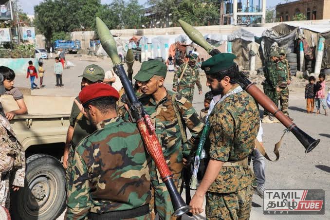 ஏமனில் ஹூதிகள் தீவிர முன்னேற்றம்: முக்கிய கடல் வழியிலுள்ள தீவுகள் மற்றும் துறைமுகத்தைக் கைப்பற்றியதாகத் தகவல்